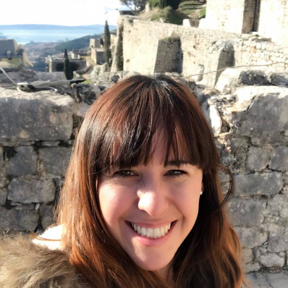 Meet your Posher, Caroline